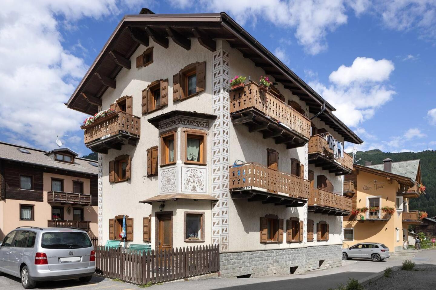 Appartamento Mokino Center Myholidaylivigno Exteriér fotografie